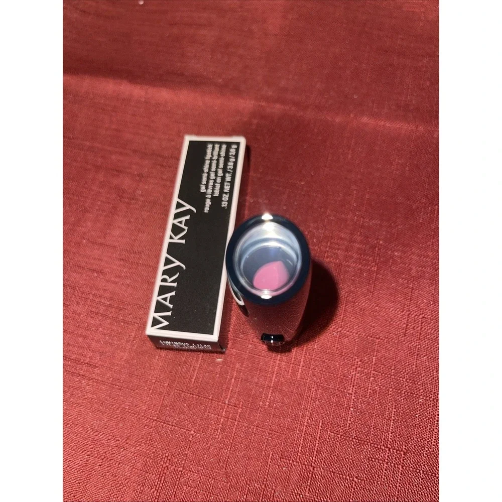 Mary Kay Gel Semi-Matte Lipstick‎ LUMINOUS LILAC New in Box 094639 Free Shipping